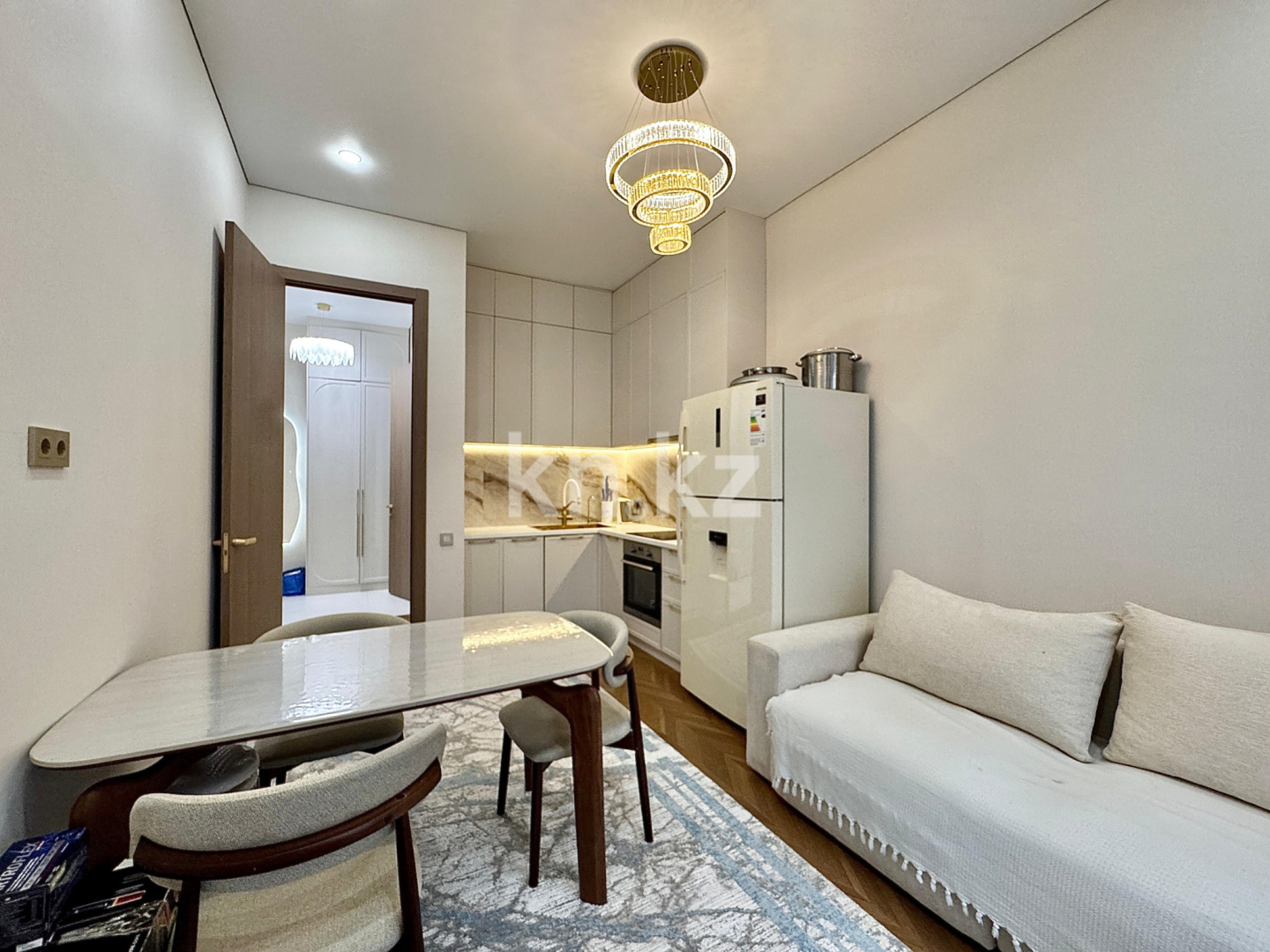 Продажа 2-комнатной квартиры, 65 м² в Астане - фото 4
