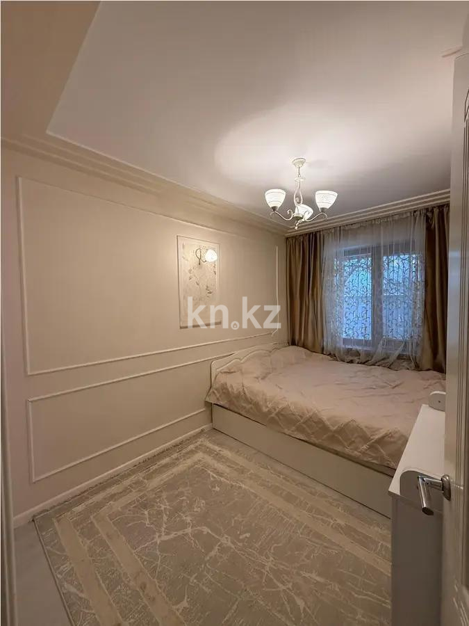 Продажа 2-комнатной квартиры, 43 м², 8 мкр., дом  9 в Алматы - фото 3