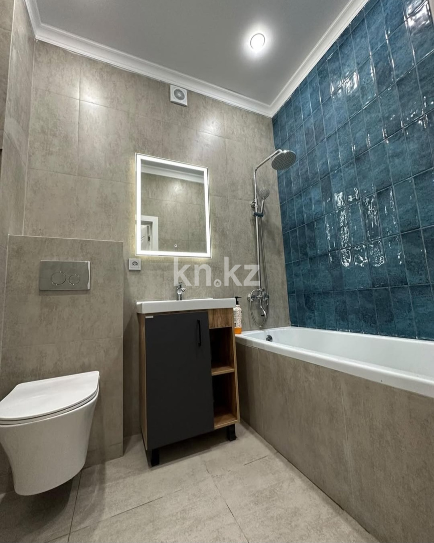 Продажа 1-комнатной квартиры, 39 м², ул. Айтматова, дом  60/1 в Астане - фото 3