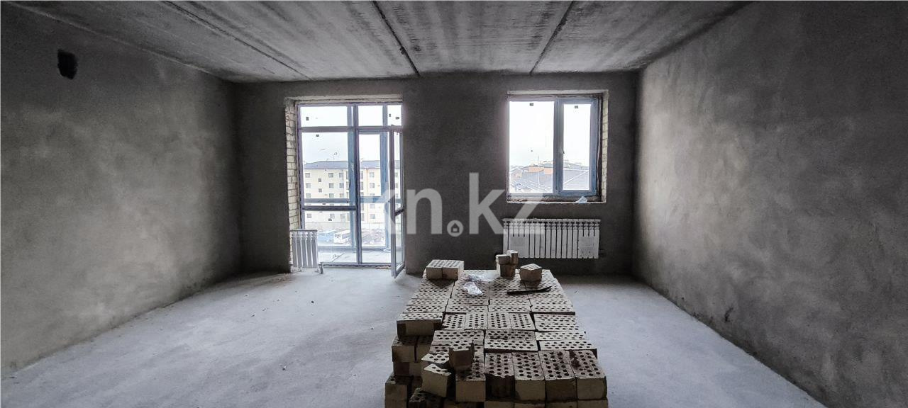 Продажа 1-комнатной квартиры, 39 м², ул. Муканова в Караганде