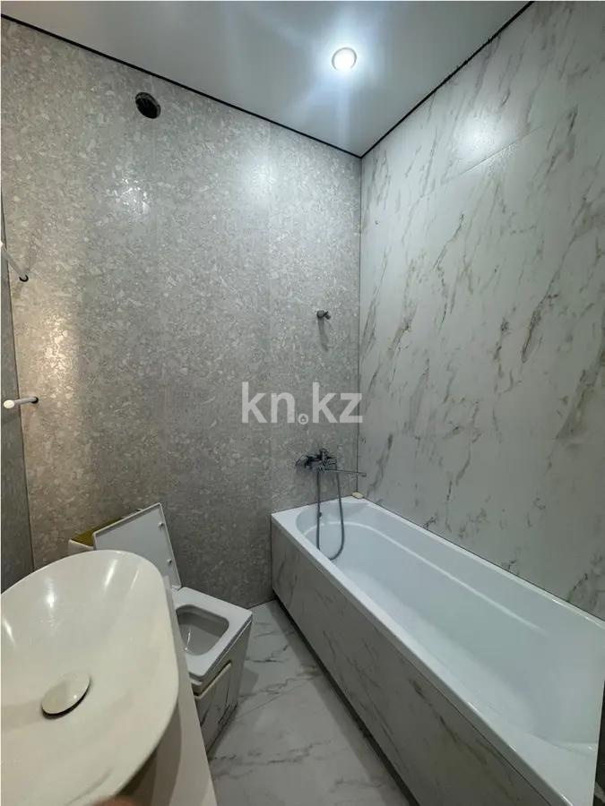 Продажа 2-комнатной квартиры, 77 м², ул. Букетова, дом  3/6 в Караганде - фото 5