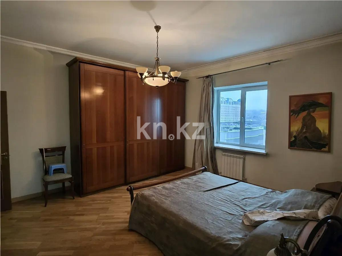 Продажа 3-комнатной квартиры, 167.7 м², мкр-н Самал-3, дом  25 в Алматы - фото 3