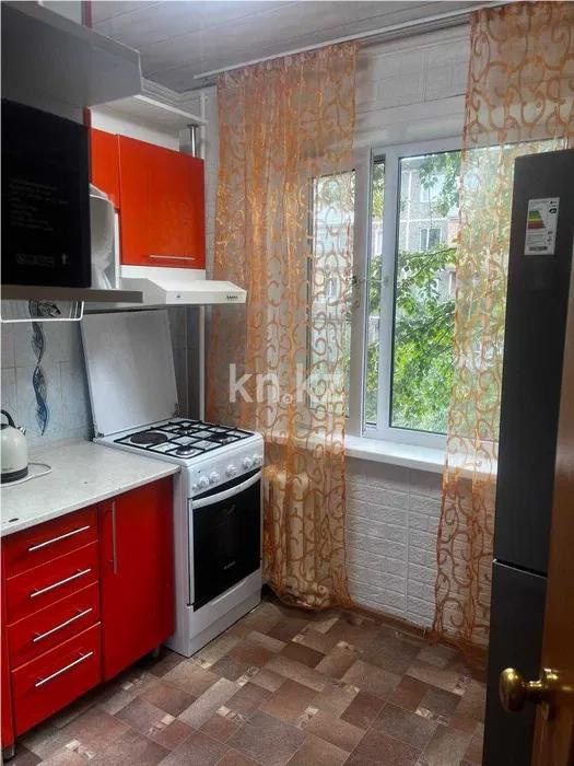 Продажа 2-комнатной квартиры, 47 м², 13 мкр., дом  6 в Караганде - фото 3