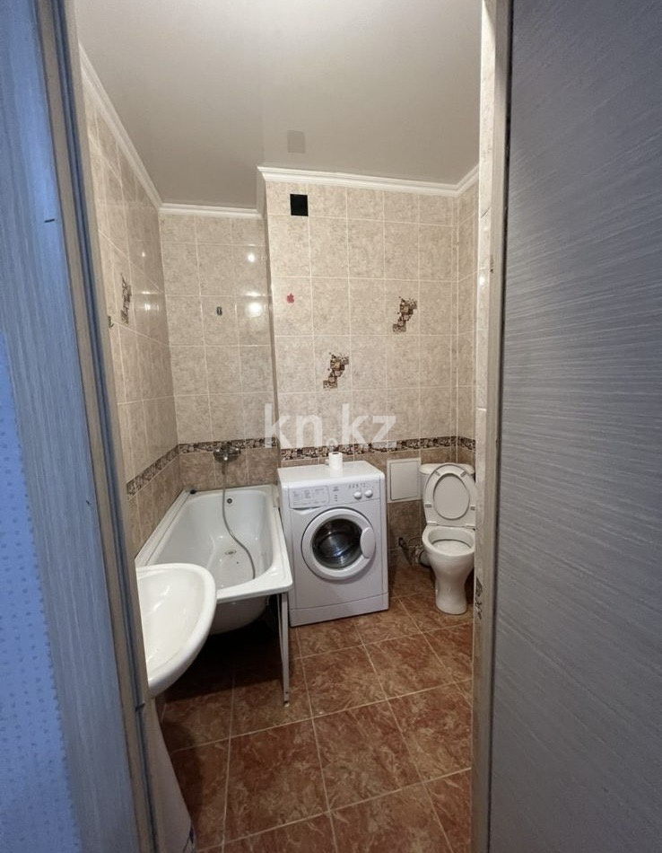 Аренда 1-комнатной квартиры, 40 м², Култегин, дом  5 - ул. Сыганак в Астане - фото 4