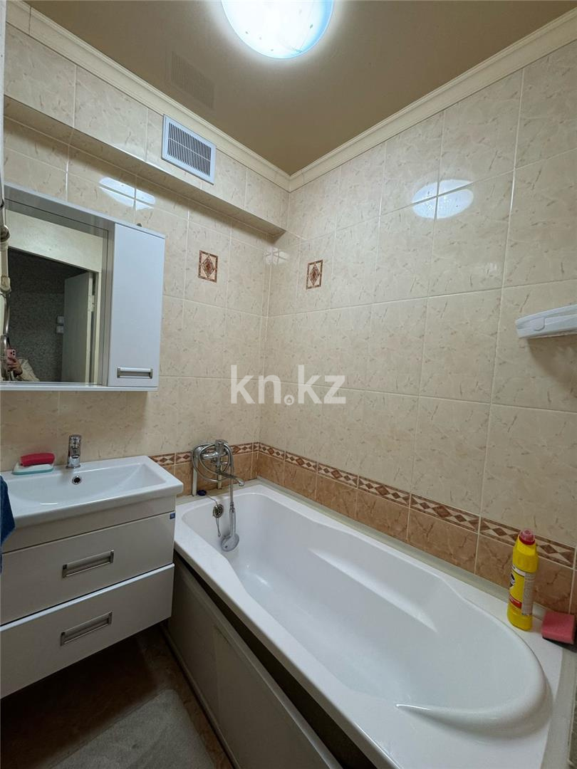 Продажа 1-комнатной квартиры, 31 м², ул. Дюсембекова в Караганде - фото 4