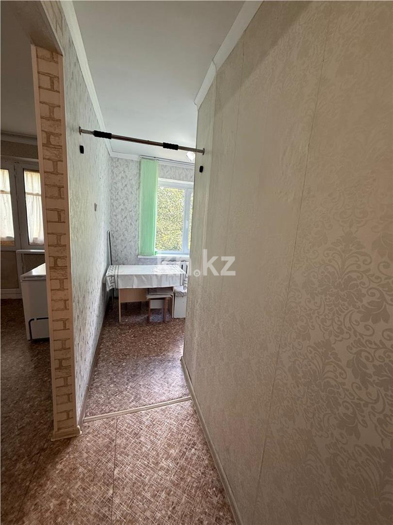 Продажа 2-комнатной квартиры, 45 м², мкр-н 12, дом  22 в Караганде - фото 8