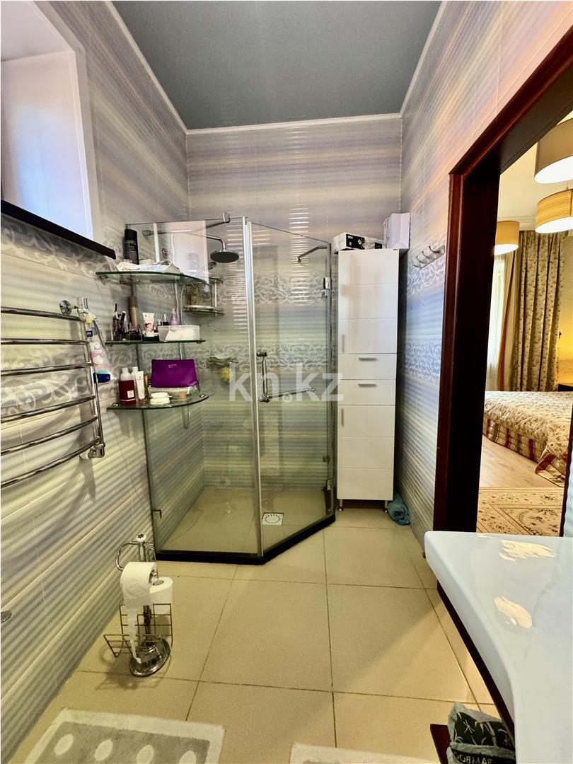 Продажа 6-комнатного дома, 417.7 м², ул. Ермекова в Караганде - фото 23
