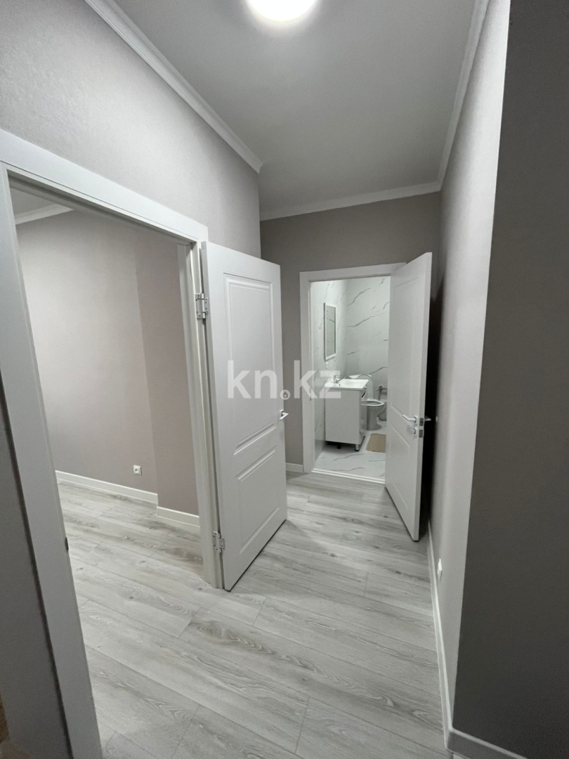 Аренда 2-комнатной квартиры, 40 м², пр. Туран, дом  55/16 в Астане - фото 2