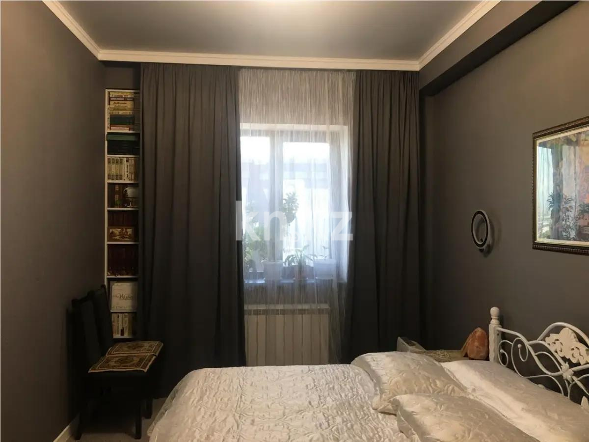 Продажа 3-комнатной квартиры, 66 м², ул. Шевченко, дом  94 в Алматы - фото 2