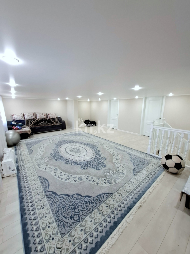 Продажа 5-комнатной квартиры, 160 м², мкр. Аксай-1а в Алматы - фото 11