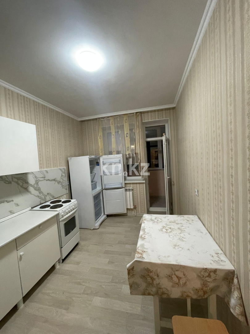 Продажа 1-комнатной квартиры, 39 м², ул. Болекпаева, дом  3 - ул. Азербаева в Астане