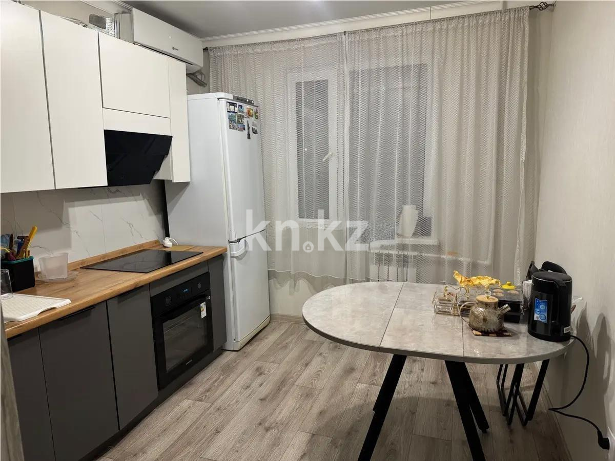 Продажа 3-комнатной квартиры, 68 м², мкр-н Степной-3, дом  3/8 в Караганде - фото 3