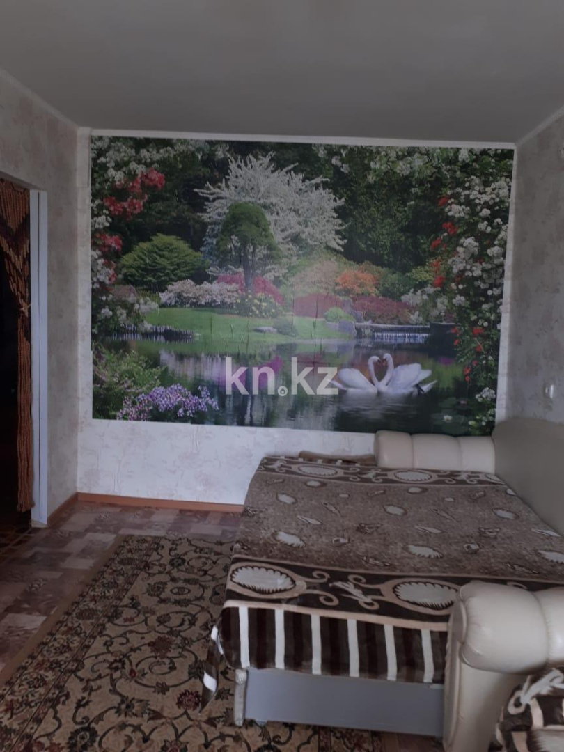 Аренда 1-комнатной квартиры посуточно, 40 м², ул. Ауэзова, дом  16 - Абая в Астане