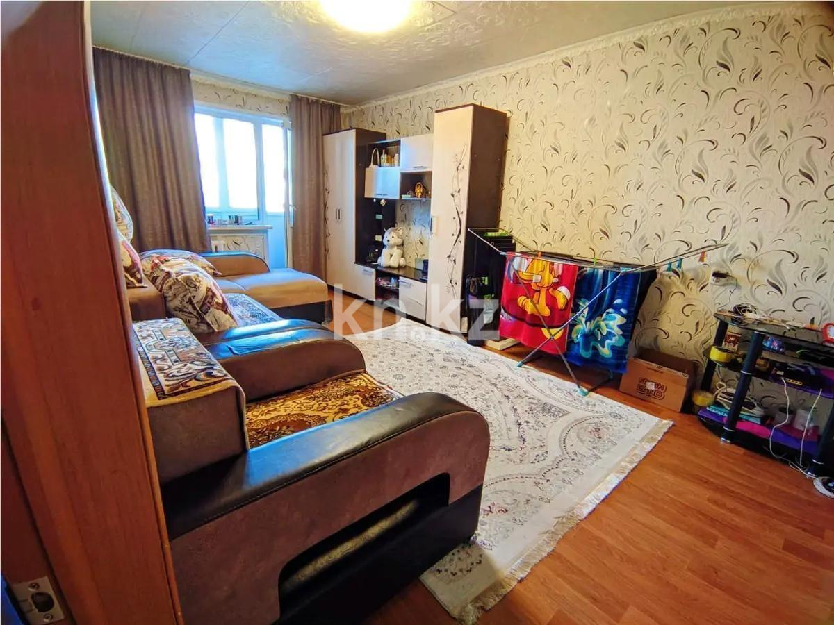 Продажа 2-комнатной квартиры, 45 м², мкр-н 18, дом  2 в Караганде - фото 2