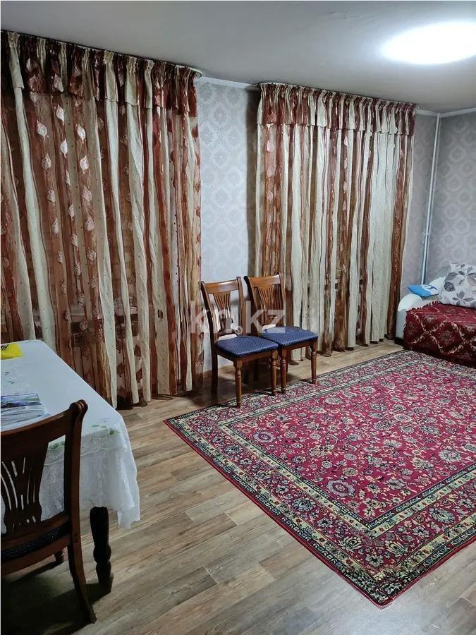 Продажа 3-комнатной квартиры, 57 м², ул. Жандарбекова, дом  180 в Алматы - фото 2