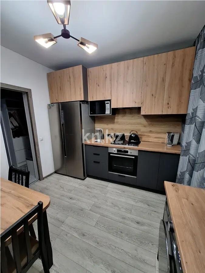 Продажа 2-комнатной квартиры, 42.4 м² в Алматы - фото 3