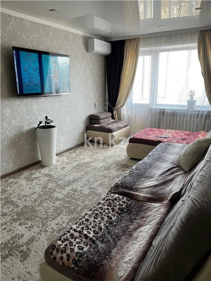 Продажа 3-комнатной квартиры, 69 м², пр. Строителей, дом  21 в Караганде