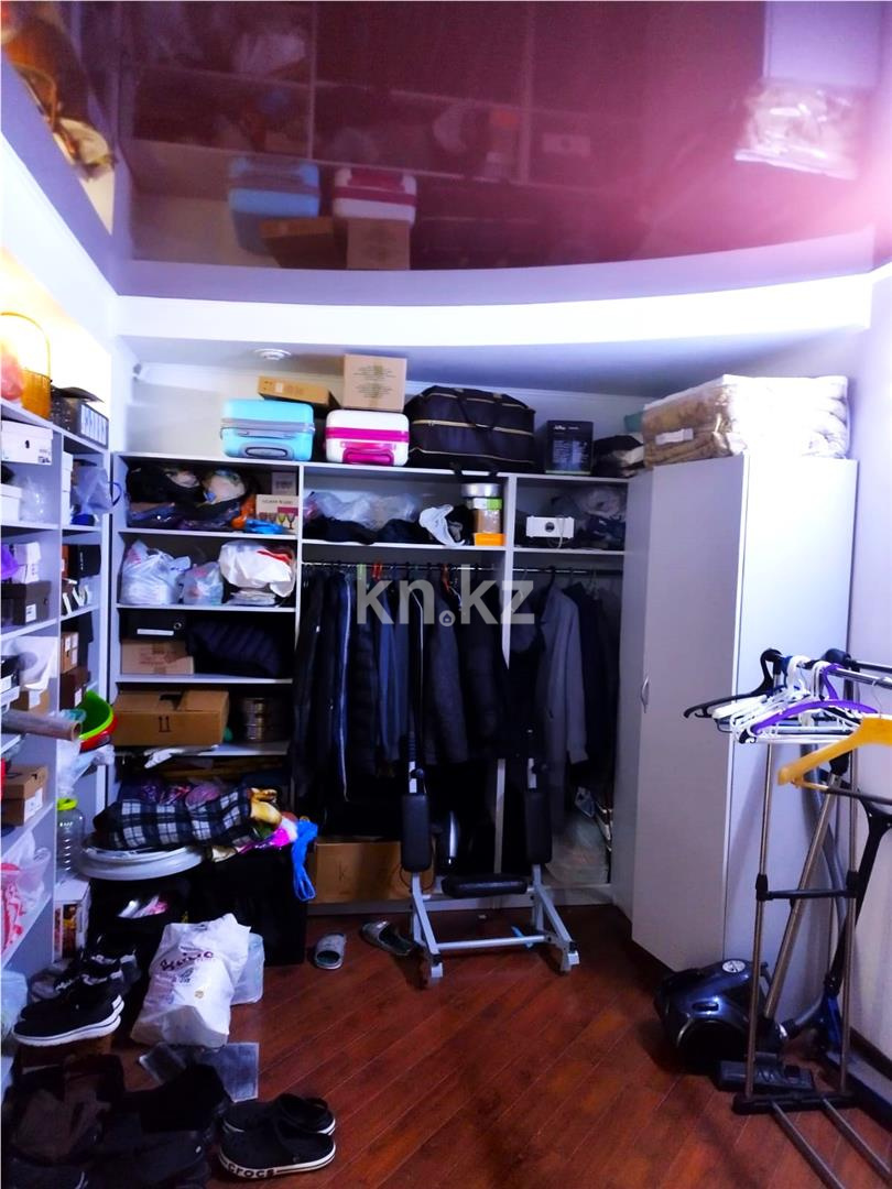 Продажа 4-комнатной квартиры, 178 м² в Караганде - фото 23