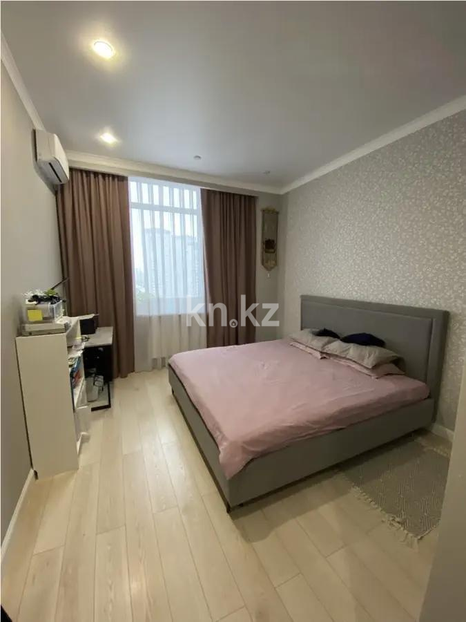 Продажа 3-комнатной квартиры, 90 м², пр. Кошкарбаева, дом  13 в Астане