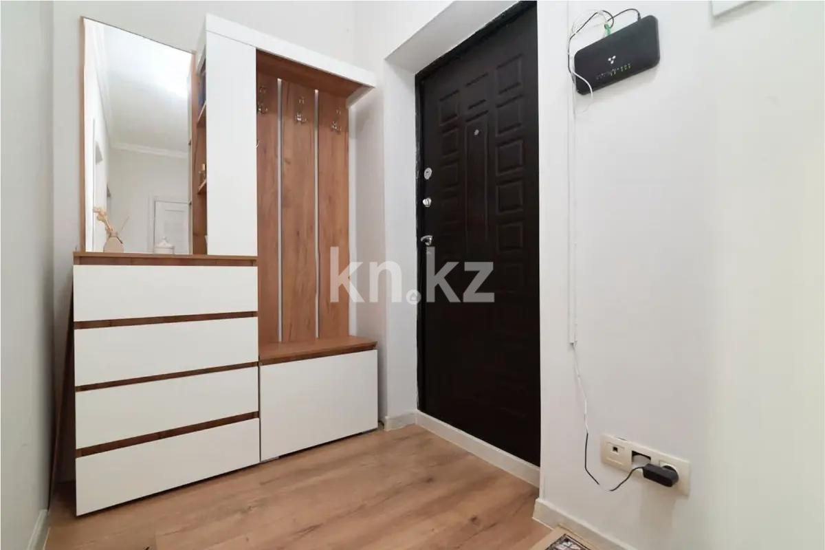 Продажа 1-комнатной квартиры, 35 м², пр. Кошкарбаева, дом  27/1 в Астане - фото 4