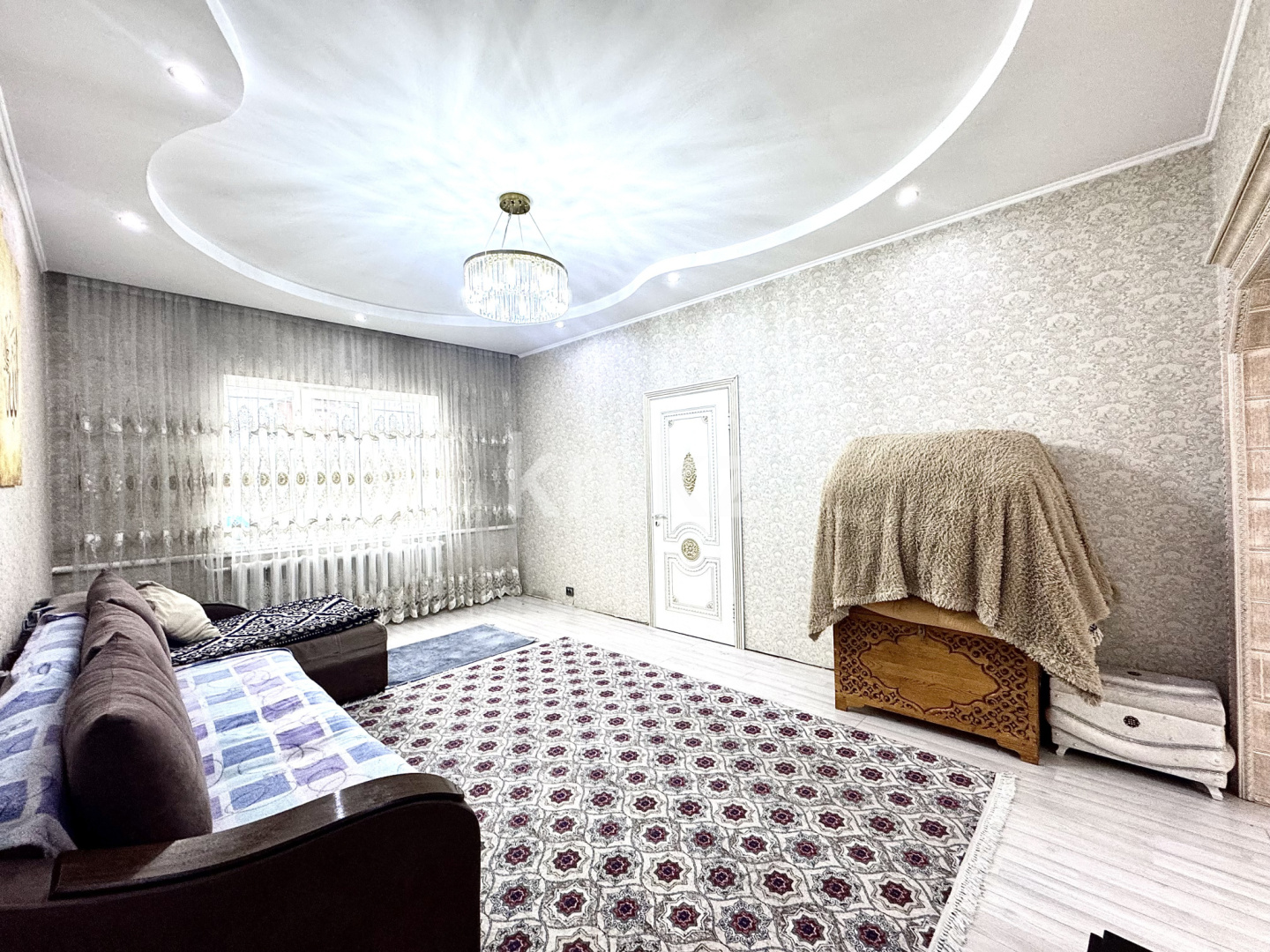 Продажа 6-комнатного дома, 200 м², ул. Грибоедова в Алматы - фото 3