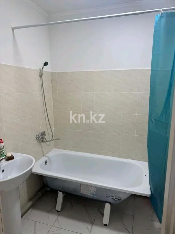 Продажа 2-комнатной квартиры, 67.4 м² в Алматы - фото 3