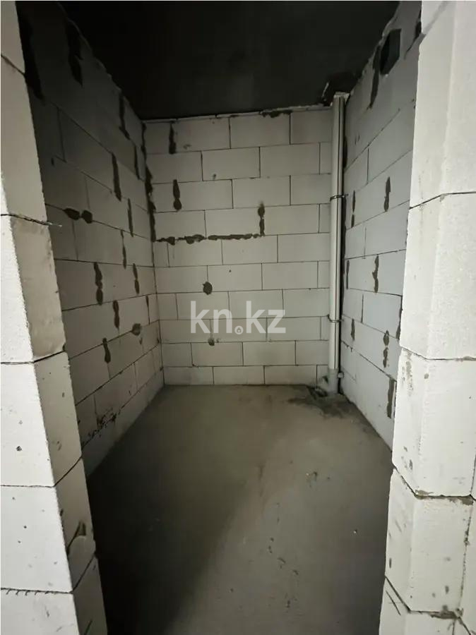 Продажа 2-комнатной квартиры, 62 м², ул. Байтурсынова, дом  16 стр в Астане - фото 4