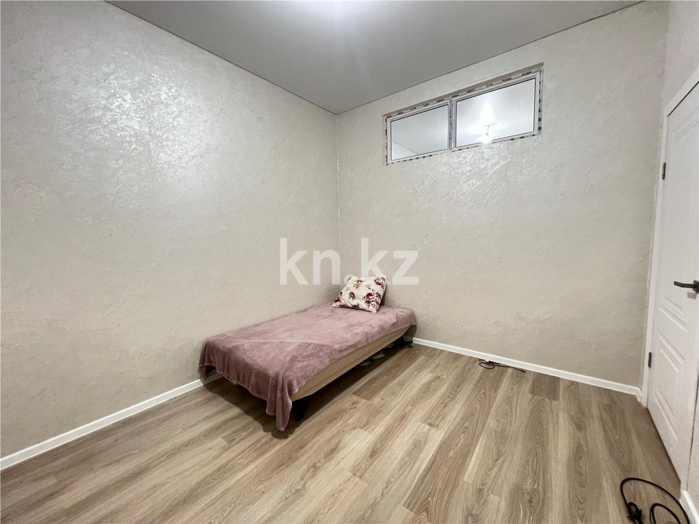 Продажа 3-комнатной квартиры, 50 м², ул. Муканова, дом  88 в Караганде - фото 4