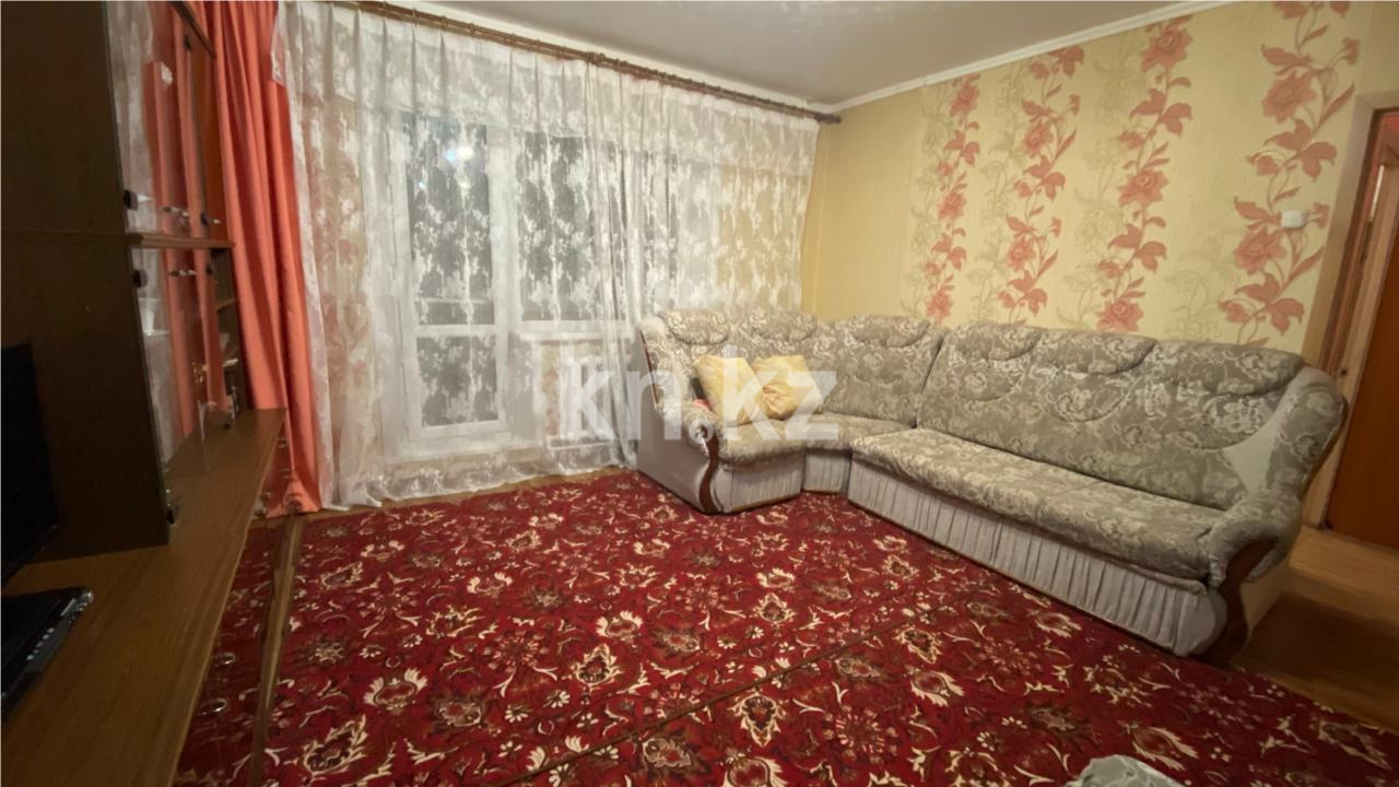 Продажа 3-комнатной квартиры, 63 м², мкр-н Гульдер-1 в Караганде - фото 2