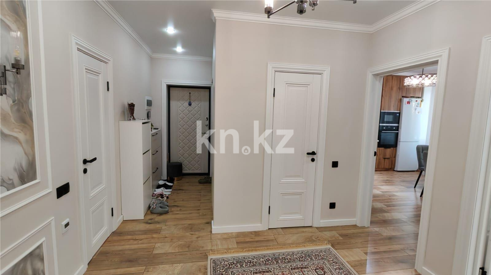 Продажа 3-комнатной квартиры, 97 м², ул. Букетова в Караганде - фото 24