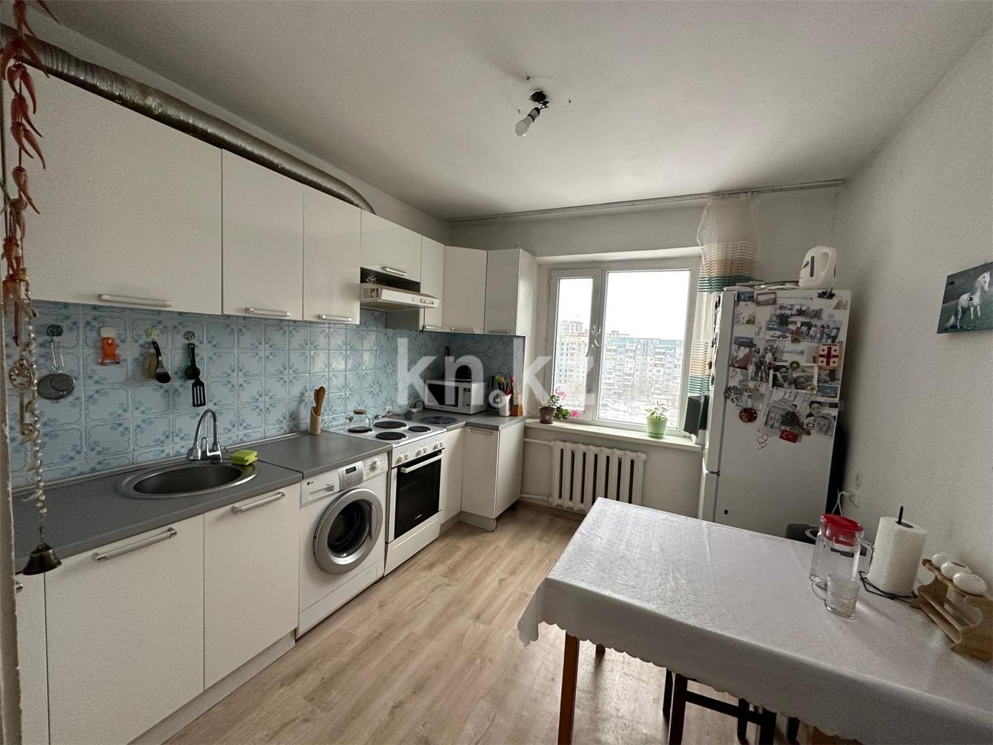Продажа 4-комнатной квартиры, 79 м², пр. Шахтеров в Караганде - фото 9