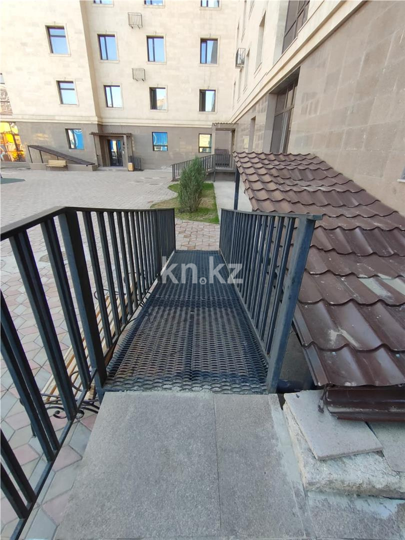 Продажа 2-комнатной квартиры, 67 м² в Караганде - фото 13