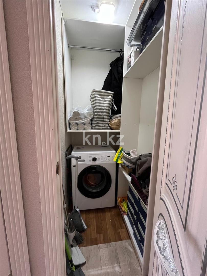 Продажа 3-комнатной квартиры, 61 м², мкр-н 19 в Караганде - фото 16