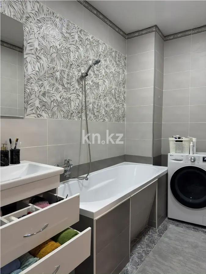 Продажа 2-комнатной квартиры, 66.2 м², пр. Кабанбай батыра, дом  4/2 в Астане - фото 4