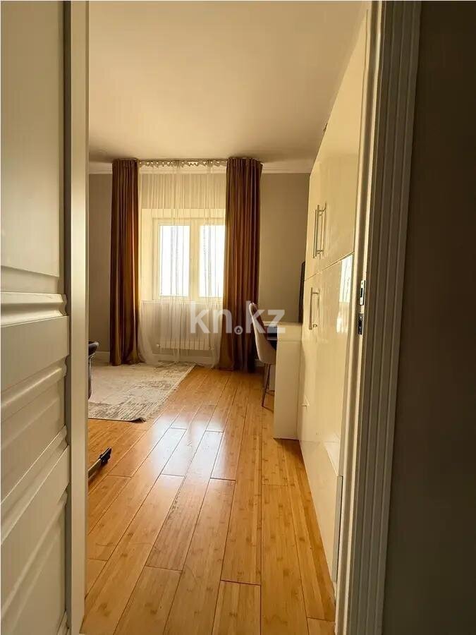 Продажа 3-комнатной квартиры, 111.6 м² в Алматы - фото 4