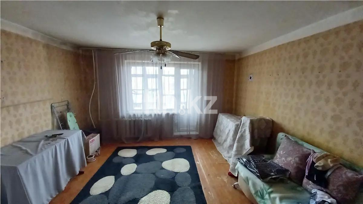 Продажа 2-комнатной квартиры, 53 м², мкр. Голубые Пруды, дом  15 в Караганде