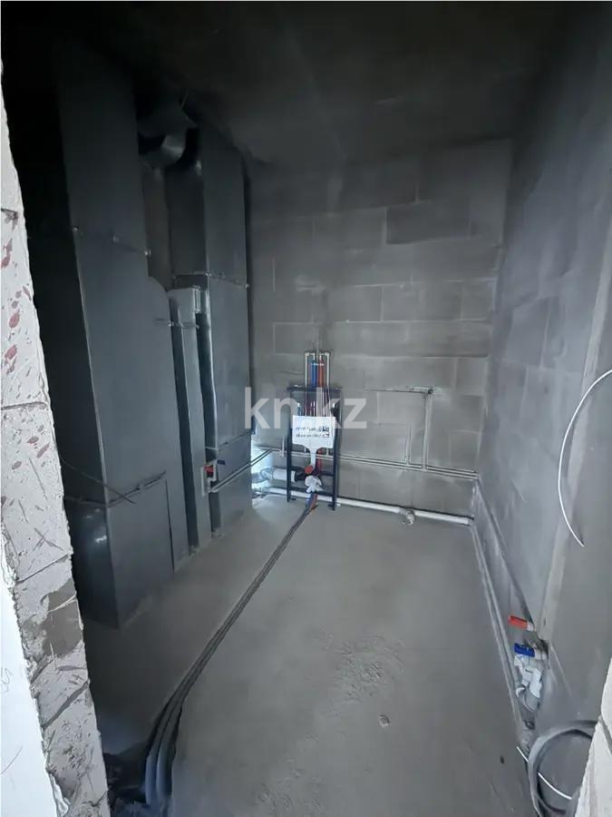 Продажа 1-комнатной квартиры, 63 м², ул. Е-429, дом  14 в Астане - фото 3