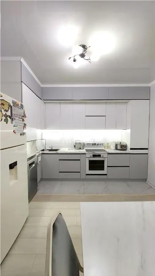 Продажа 4-комнатной квартиры, 145 м², ул. Жуалы, дом  1 в Алматы - фото 5