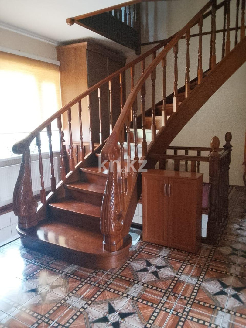 Продажа 6-комнатного дома, 230 м² в Алматы