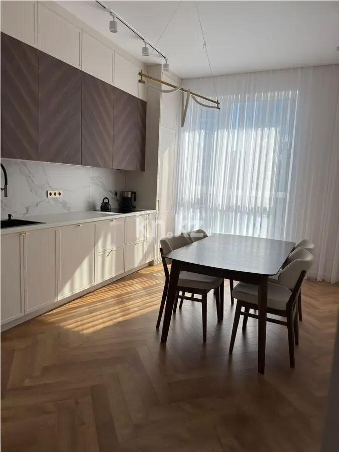 Продажа 2-комнатной квартиры, 77 м² в Астане - фото 3