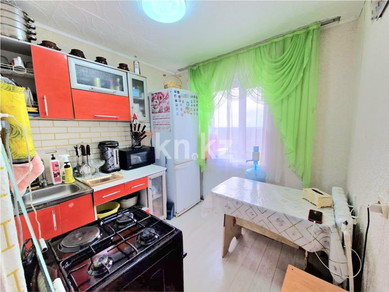 Продажа 2-комнатной квартиры, 42 м², мкр-н 16 в Караганде - фото 9