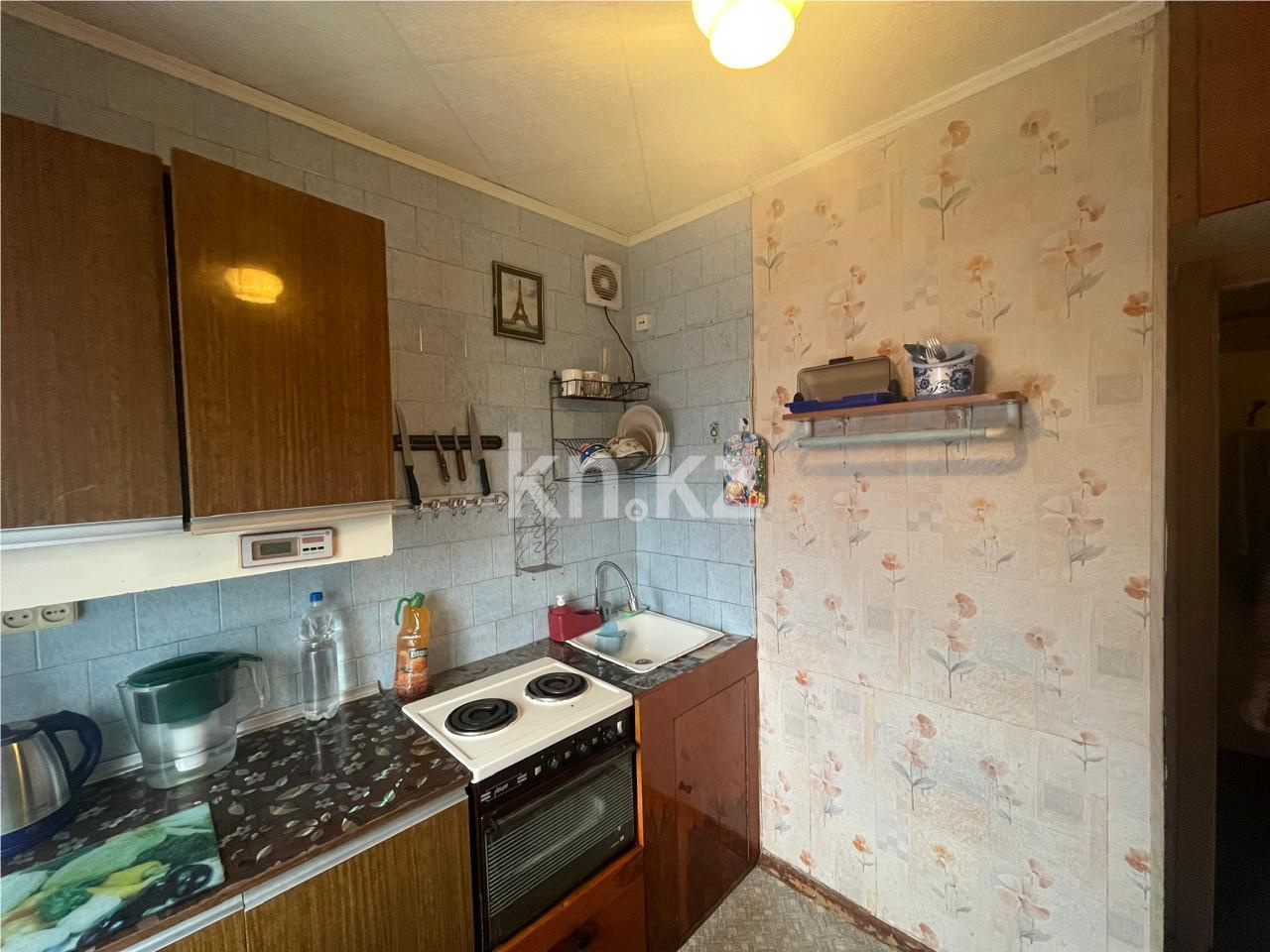 Продажа 3-комнатной квартиры, 53 м², пр. Бухар-жырау, дом  75 в Караганде - фото 10