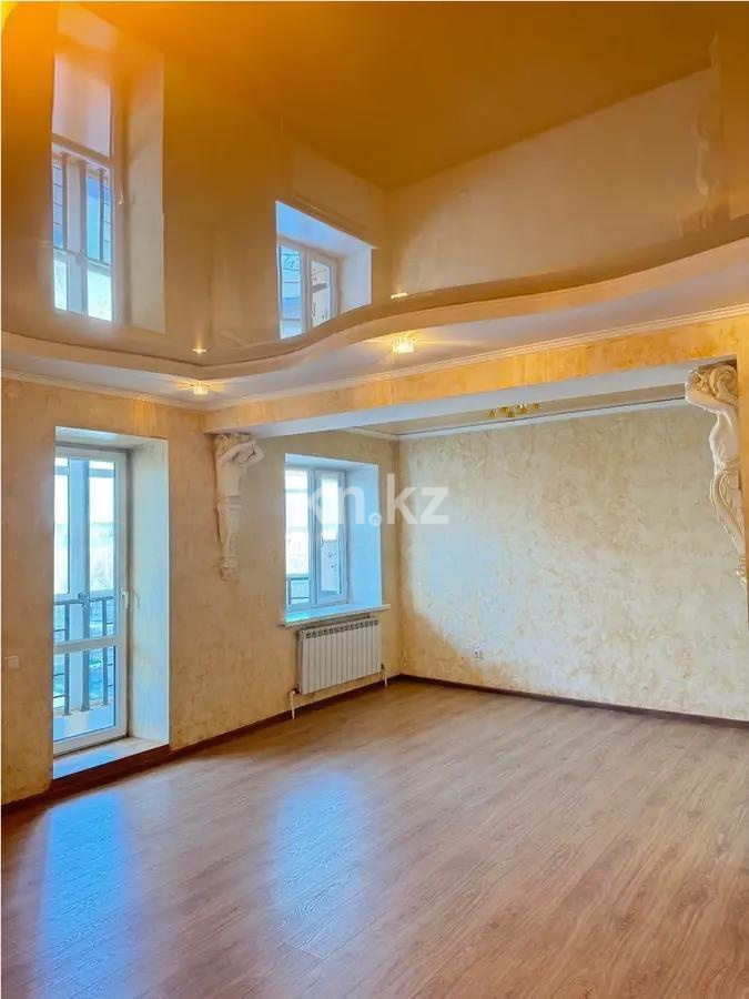 Продажа 7-комнатной квартиры, 300 м², ул. Аманжолова, дом  35/1 в Караганде - фото 2