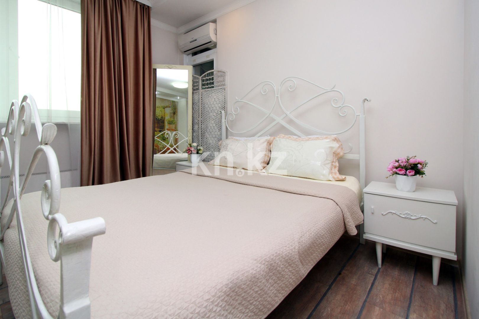 Аренда 1-комнатной квартиры посуточно, 50 м², ул. Хусаинова, дом  225 - ул. Розыбакиева в Алматы - фото 4