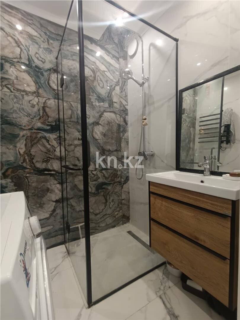 Продажа 3-комнатной квартиры, 64 м² в Караганде - фото 8