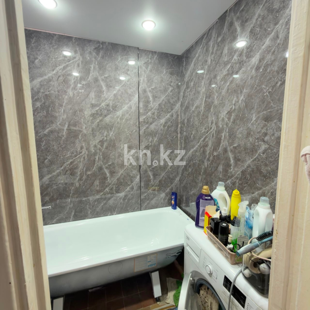 Продажа 3-комнатной квартиры, 65 м² в Караганде - фото 8
