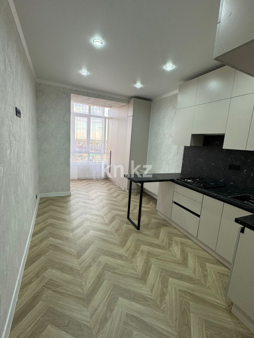 Продажа 1-комнатной квартиры, 43.8 м², ул. Кеменгер, дом  36 в Уральске - фото 3