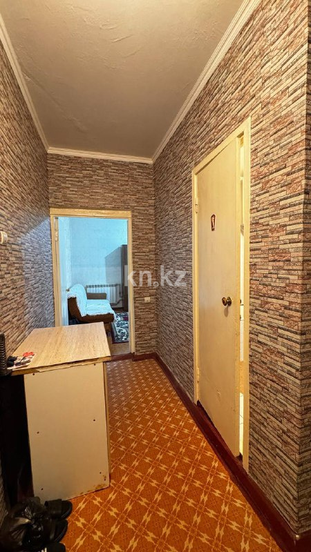 Продажа 1-комнатной квартиры, 38 м², 10 мкр, дом  24 в Таразе - фото 5