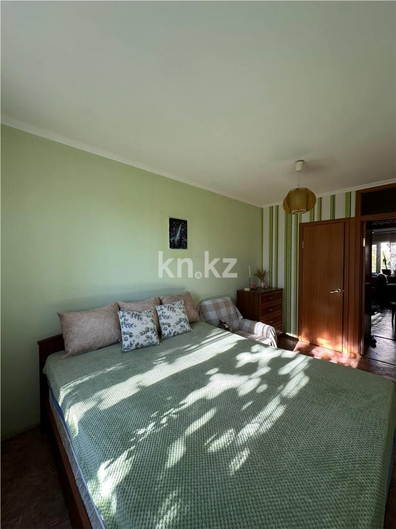 Продажа 3-комнатной квартиры, 57 м², ул. Гоголя, дом  46/2 в Караганде - фото 5