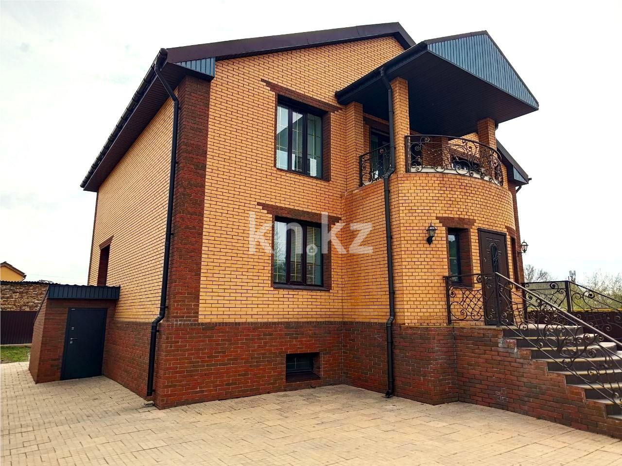 Продажа 6-комнатного дома, 300 м² в Караганде - фото 3